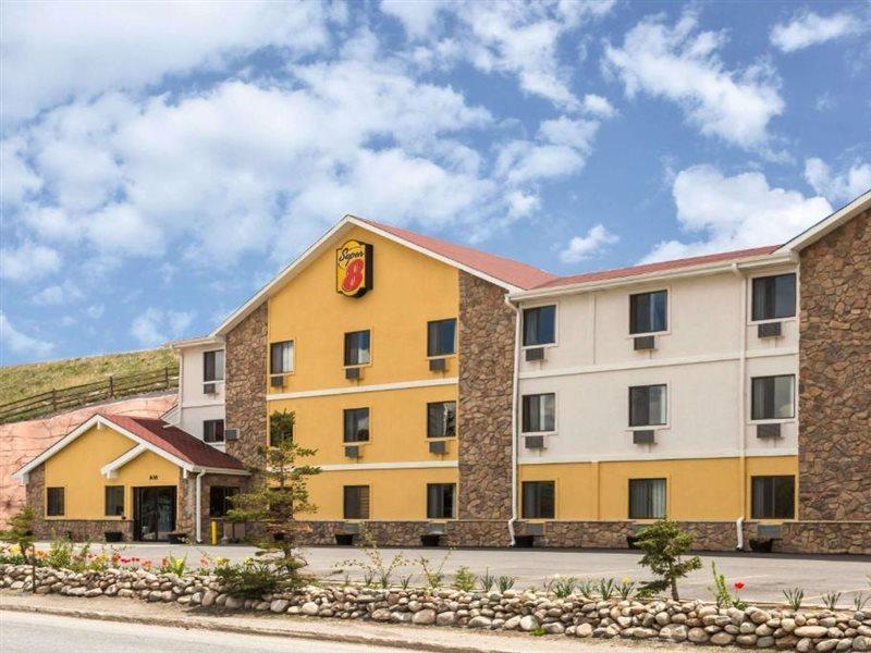Super 8 By Wyndham Dillon/Breckenridge Area Hotel Exterior photo